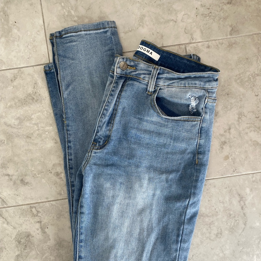 Split-Hem Skinny Jeans High Waist